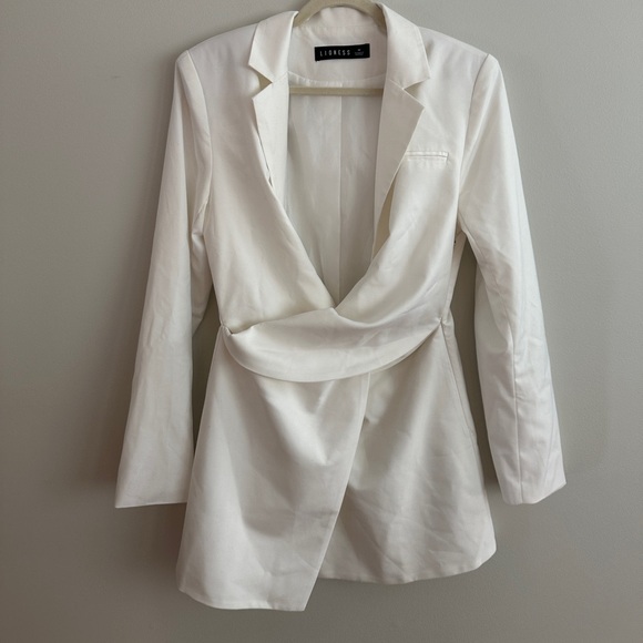Lioness VIP Only Blazer Mini Dress White - Picture 7 of 10